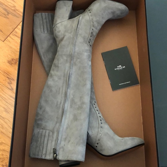 Coat boot - Picture 1 of 8